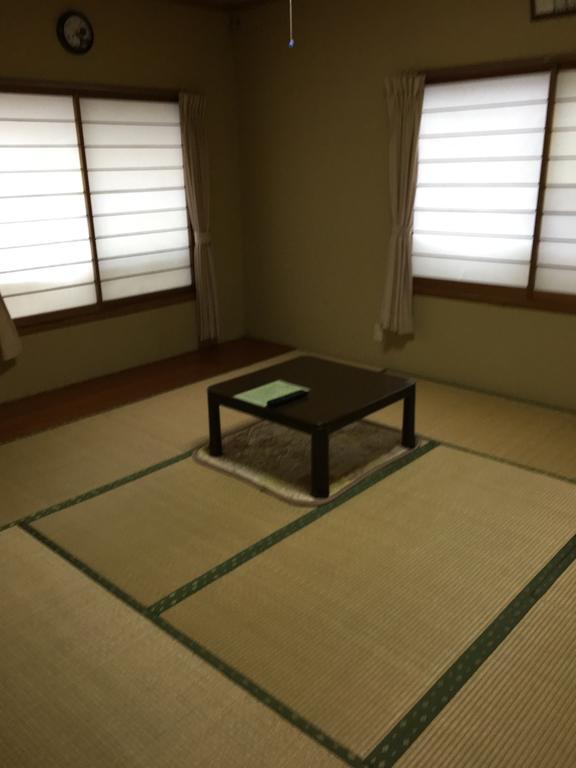 Pension Mitomo Kusatsu  Eksteriør billede